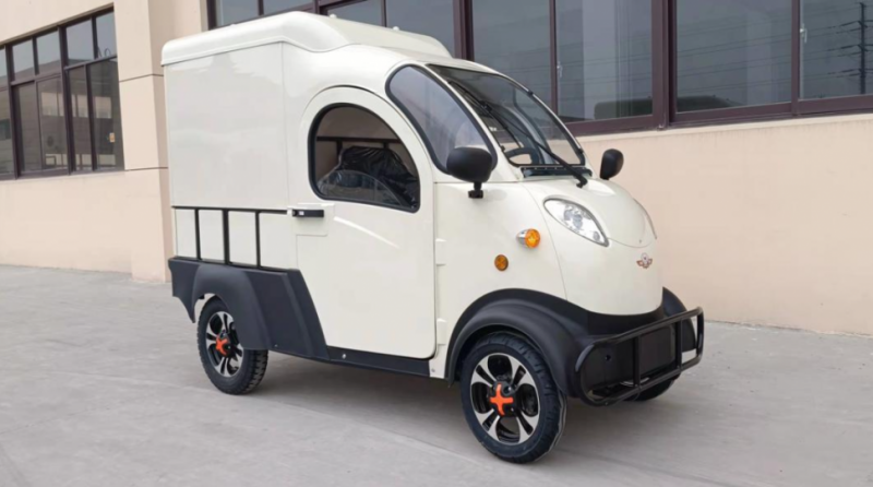 Электротрицикл грузовой GreenCamel Тендер X1200 Квадро (72V 2500W) кабина, BOX, понижающая Электротрицикл грузовой GreenCamel Тендер X1200 Квадро (72V 2500W) кабина, BOX, понижающая